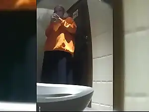 ► toilets video